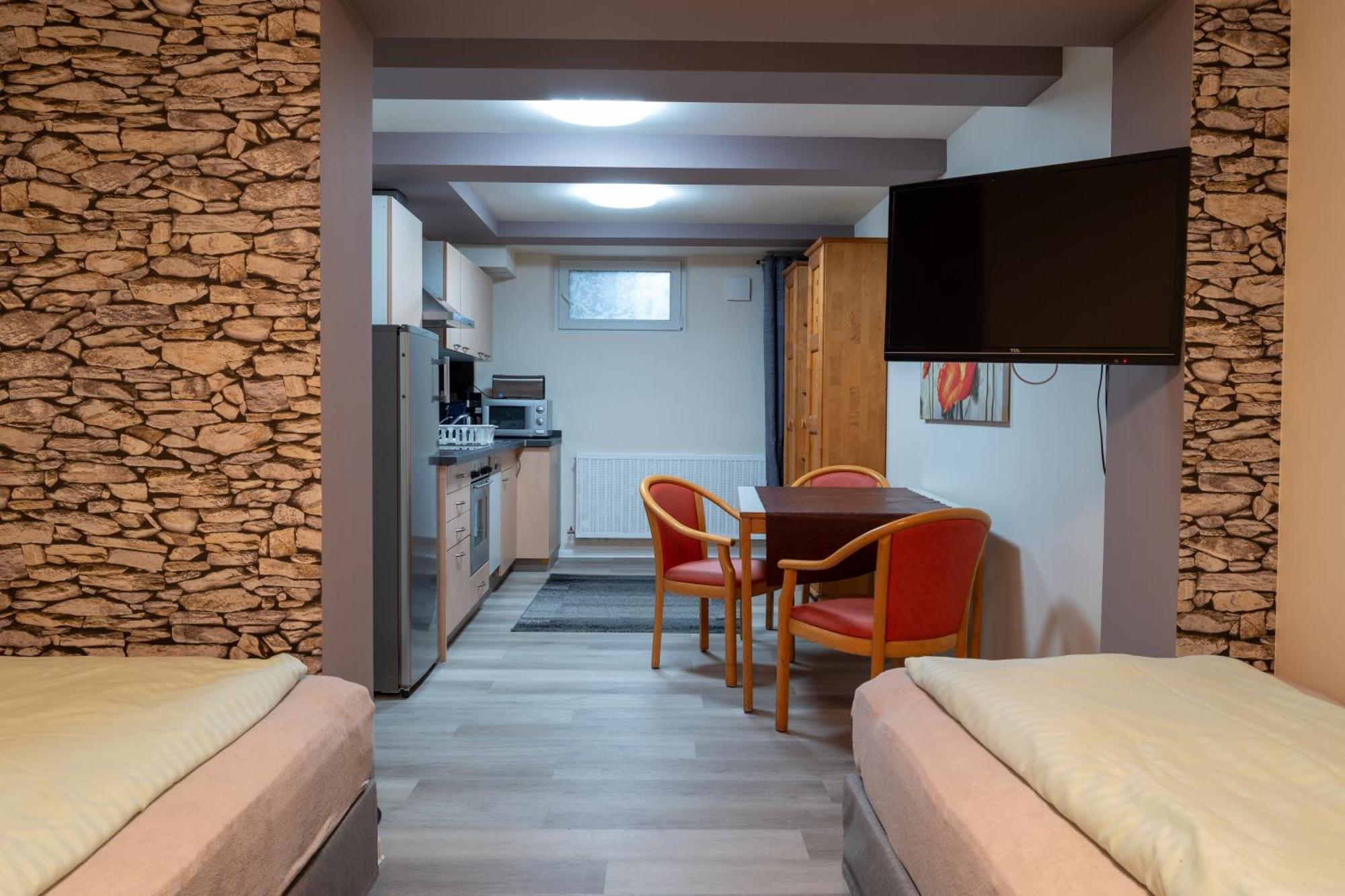 Pension Weinsberger Tal Лёвенштайн Экстерьер фото