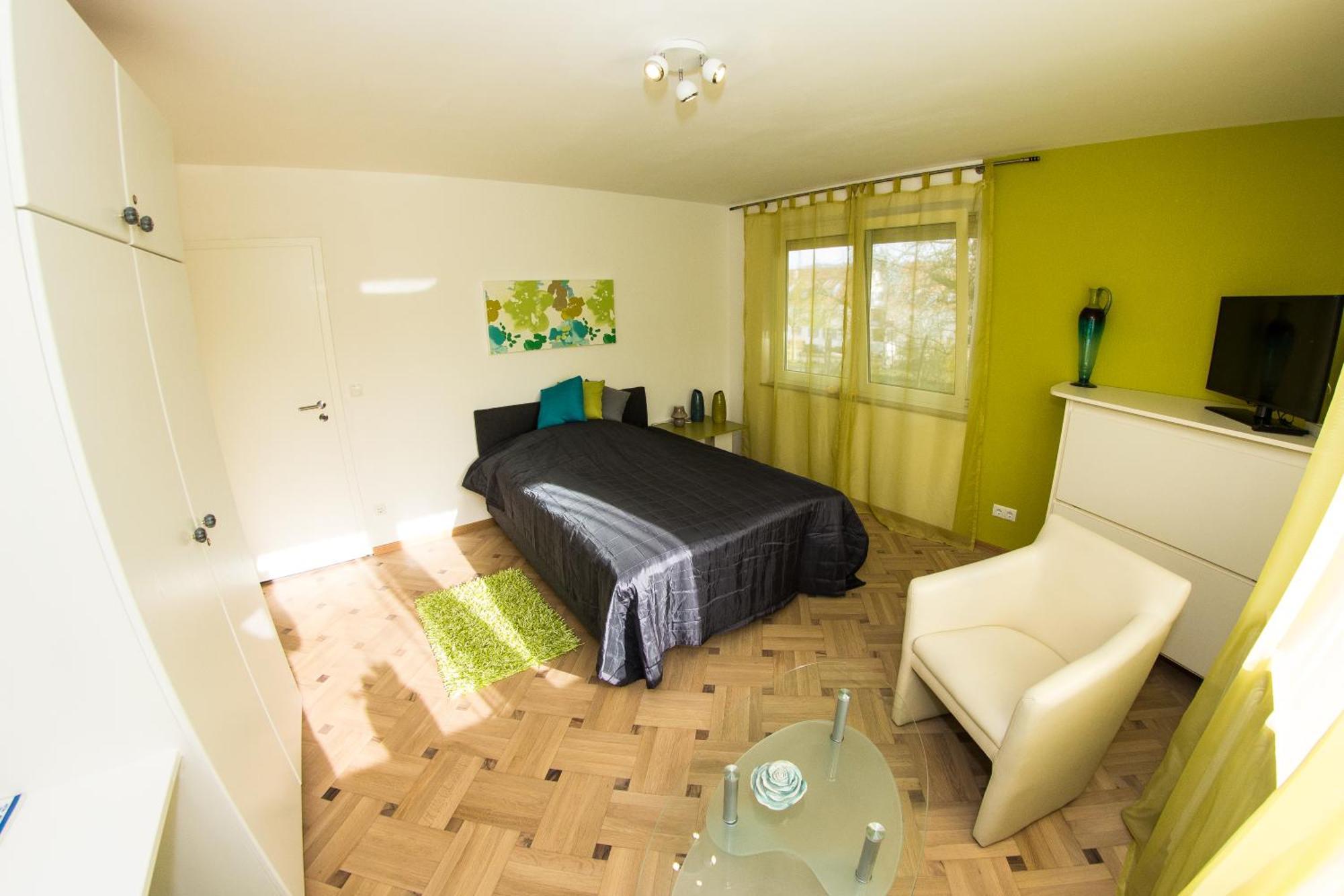 Pension Weinsberger Tal Лёвенштайн Номер фото